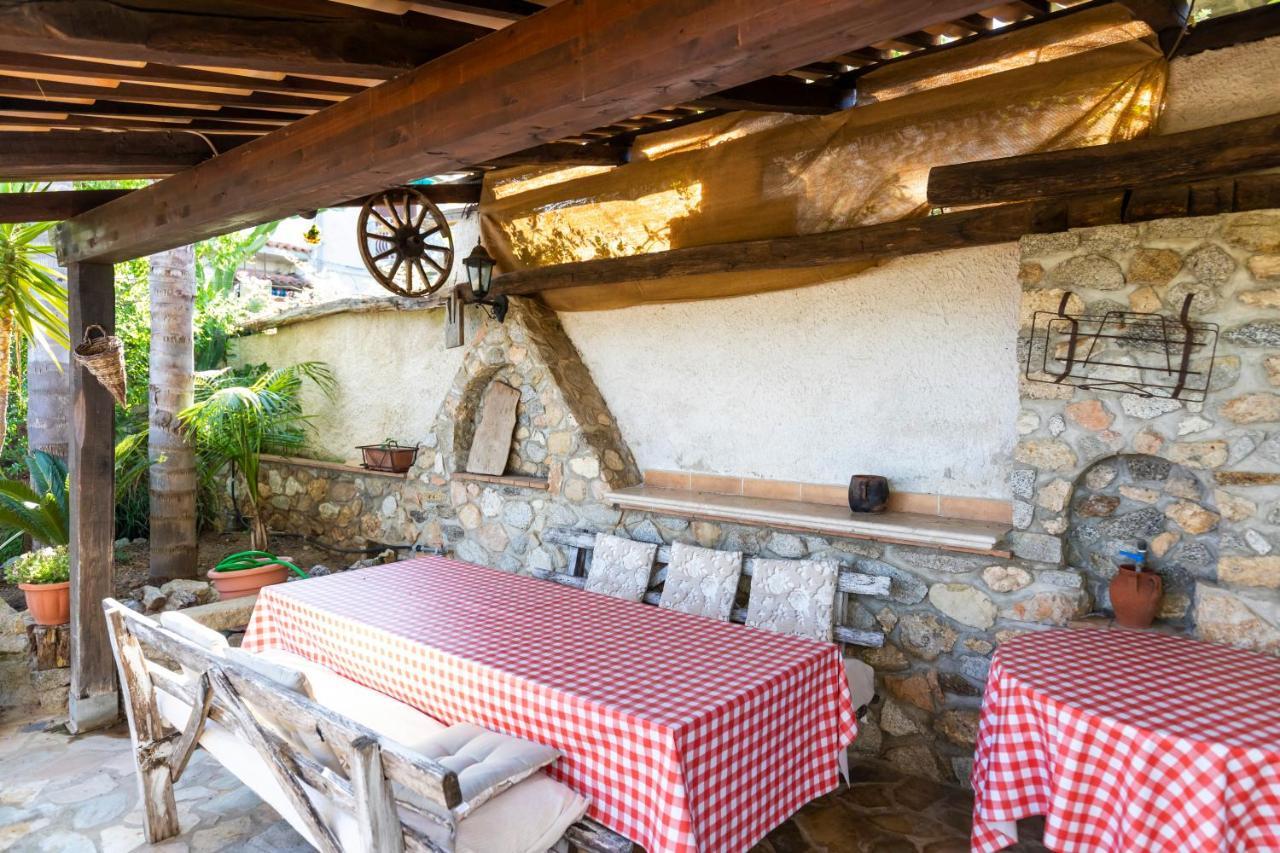 Villa Basilio Accommodation 리카디 외부 사진