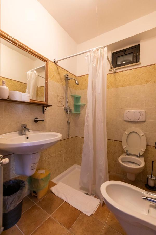 Villa Basilio Accommodation 리카디 외부 사진