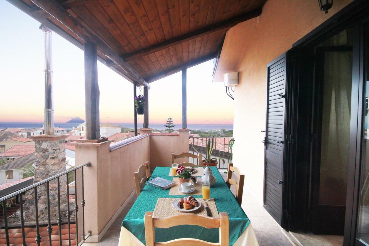 Villa Basilio Accommodation 리카디 외부 사진