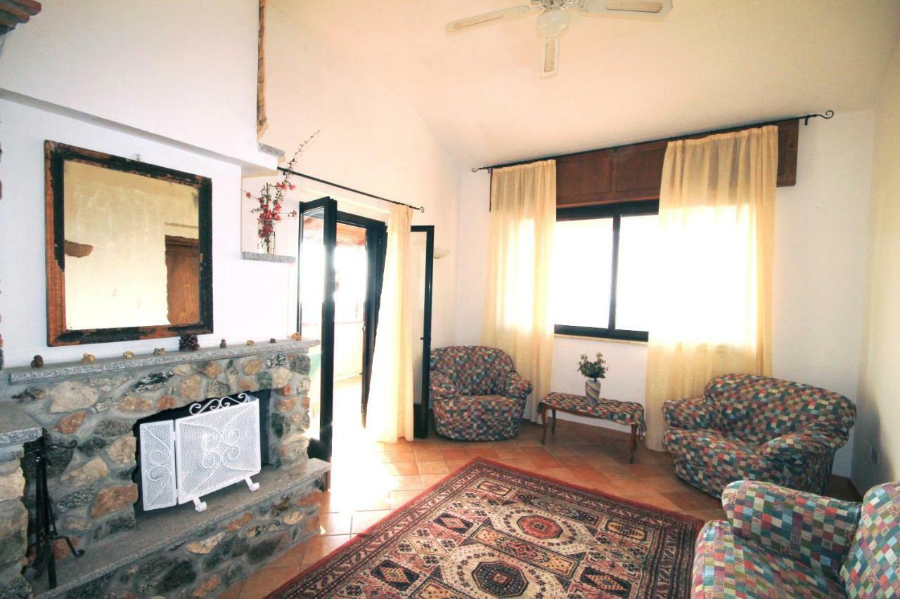 Villa Basilio Accommodation 리카디 외부 사진